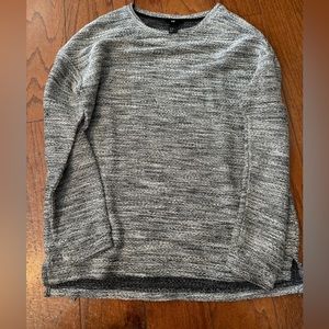 H&M heathered gray sweater